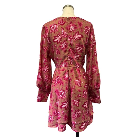 Showpo. NWOT I GOT MY REASONS DRESS IN PINK
PRINT size 8us - Picture 2 of 11